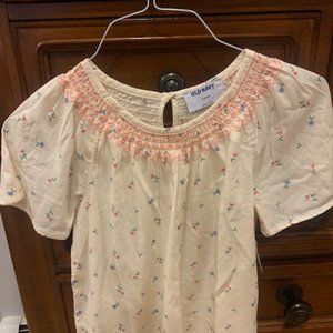 Old Navy Girls Blouse. New with Tags. Size 10/12
